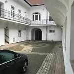 Διαμέρισμα Dh Duomo Iii *